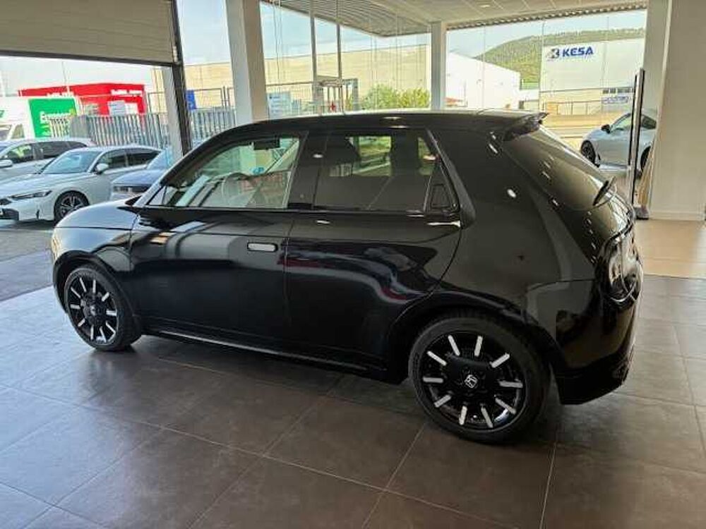 Honda e