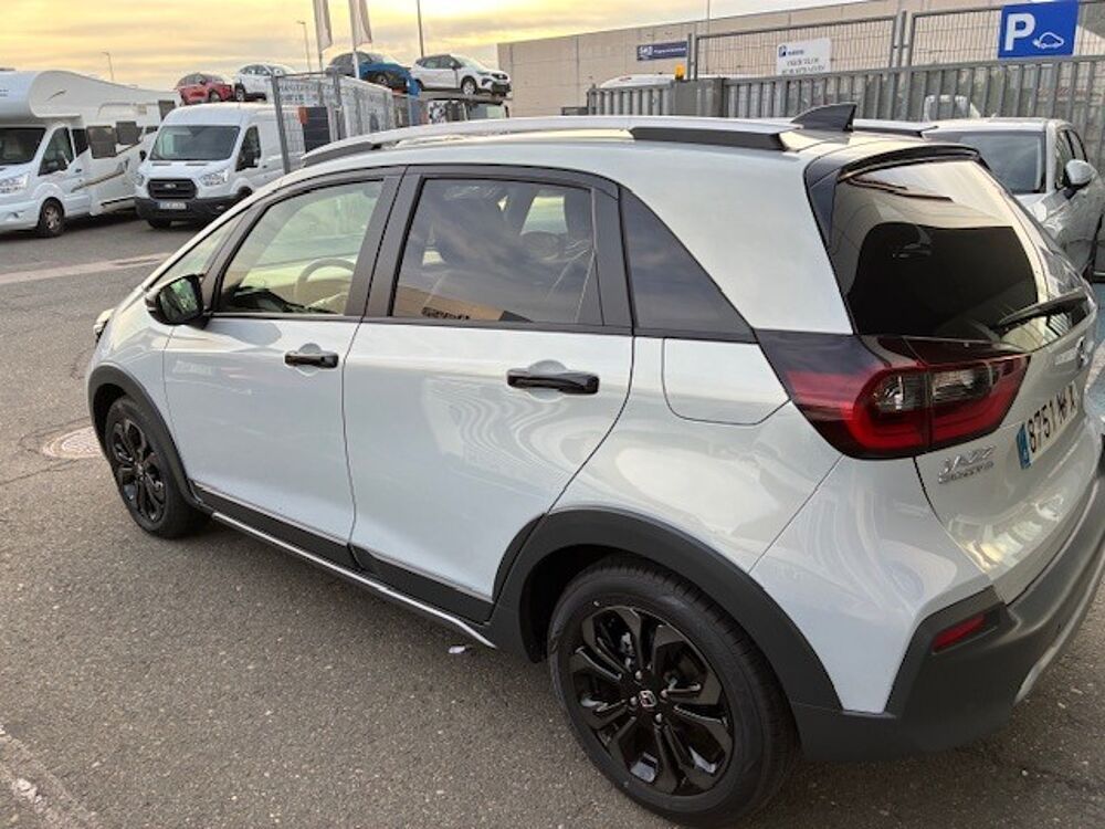Honda Jazz 1.5 i-MMD CROSSTAR 90 kW (122 CV)