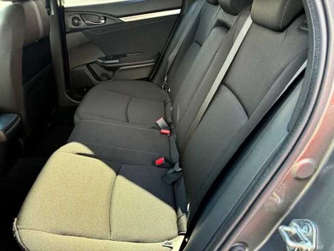 Honda Civic 1.0 I-VTEC TURBO ELEGANCE NAV