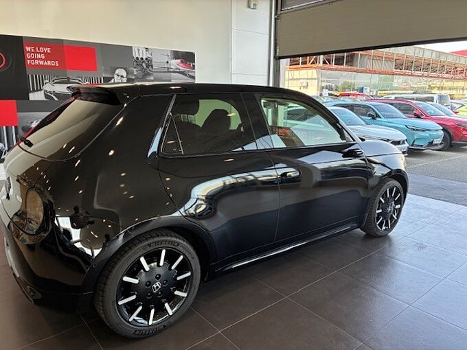 Honda Honda E Advance Llantas 17 113 kW (154 CV)